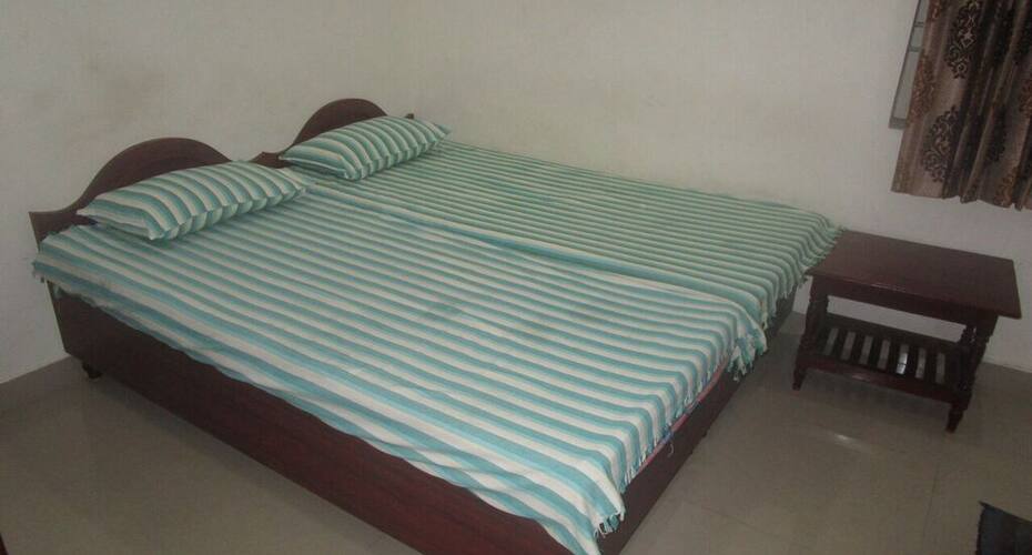 Lingam Residency Hotel, Mahabalipuram 3